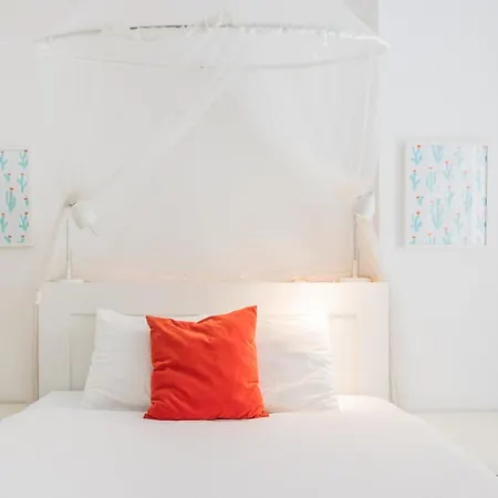 Beautiful With Veranda - Heart Of Apartment