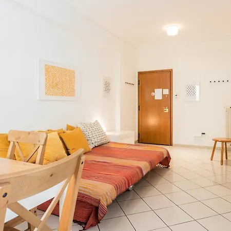 Beautiful With Veranda - Heart Of Apartment *